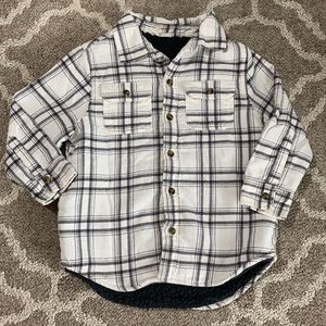 Crazy 8 Sherpa Lined Flannel. Size 4 (XS)